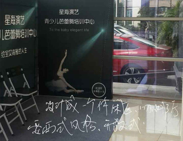 蜜桃成人在线免费视频設計2.jpg