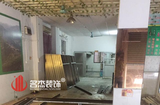 蜜桃成人在线免费视频材料進場.jpg