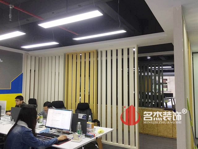 辦公室蜜桃成人在线免费视频完工照.jpg