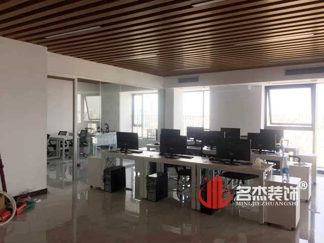 辦公室蜜桃成人在线免费视频實景圖.jpg