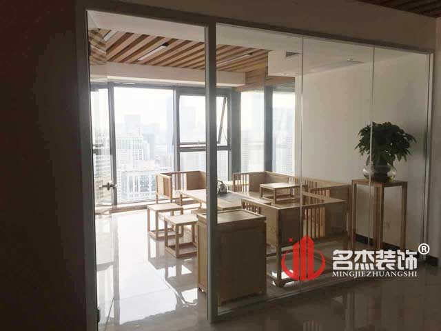 辦公室設計蜜桃成人在线免费视频.jpg