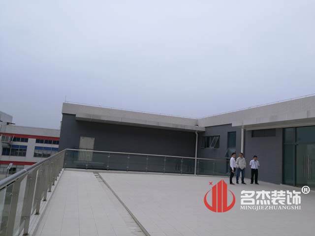 辦公室蜜桃成人在线免费视频設計施工現場.jpg