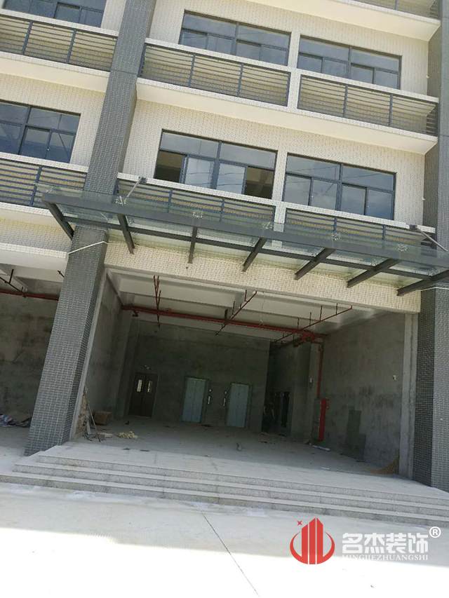 辦公室蜜桃成人在线免费视频現場開工照.jpg