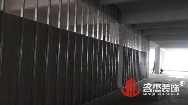 辦公室蜜桃成人在线免费视频開工現場照.jpg