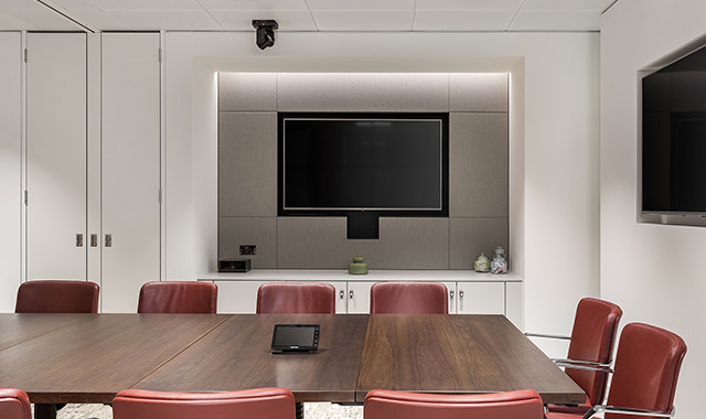 辦公室蜜桃成人在线免费视频