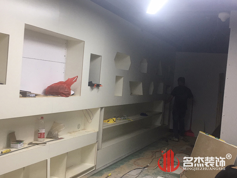 辦公室蜜桃成人在线免费视频