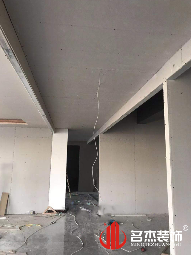 辦公室蜜桃成人在线免费视频