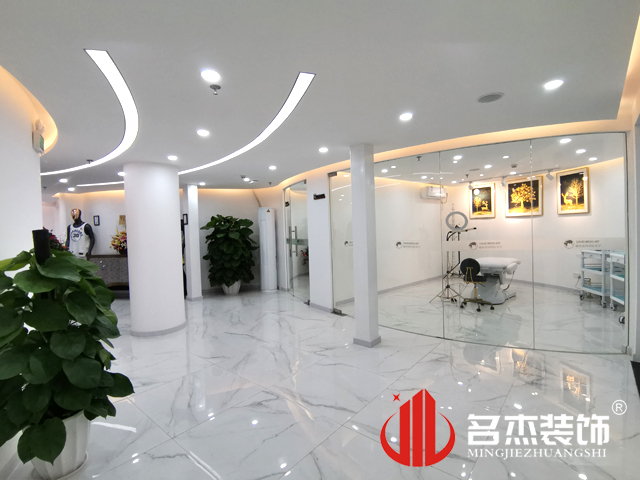 辦公室蜜桃成人在线免费视频