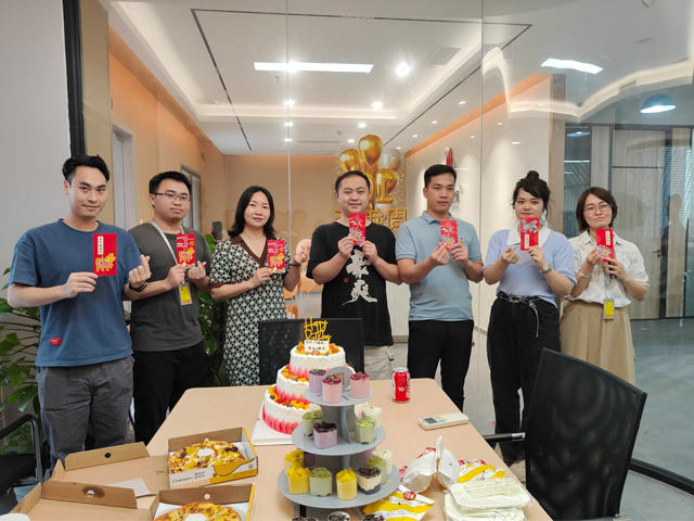 蜜桃视频黄色网站入口生日會
