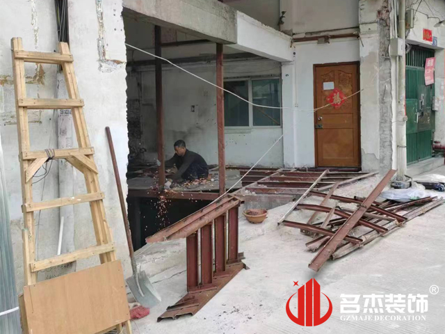 蜜桃成人在线免费视频現場