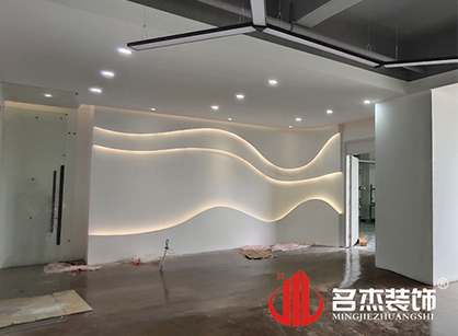 巡工地日記，米樂皮具辦公室蜜桃成人在线免费视频項目緊張進行中